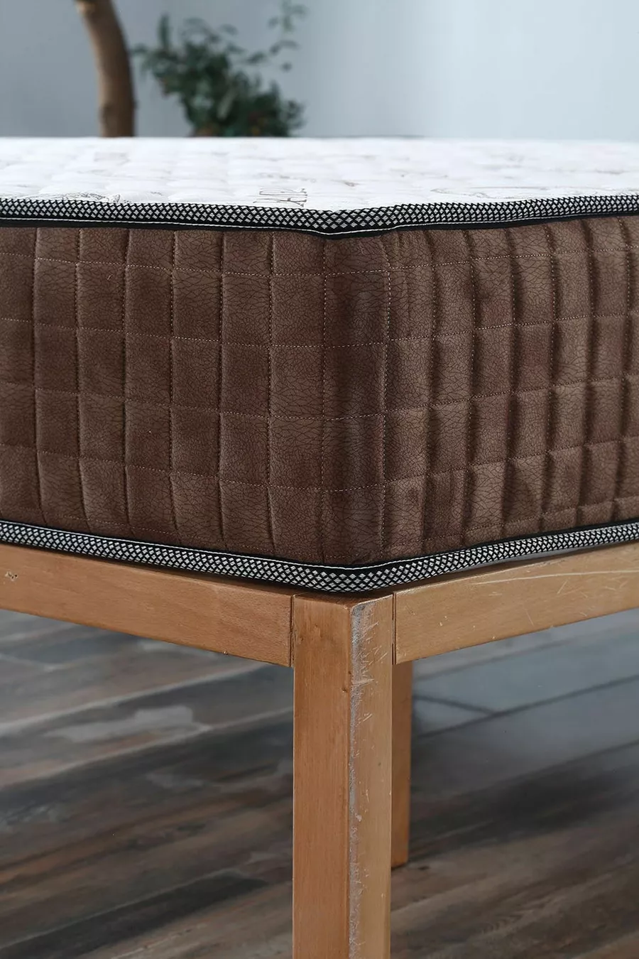 Matelas à ressorts orthopédique double face