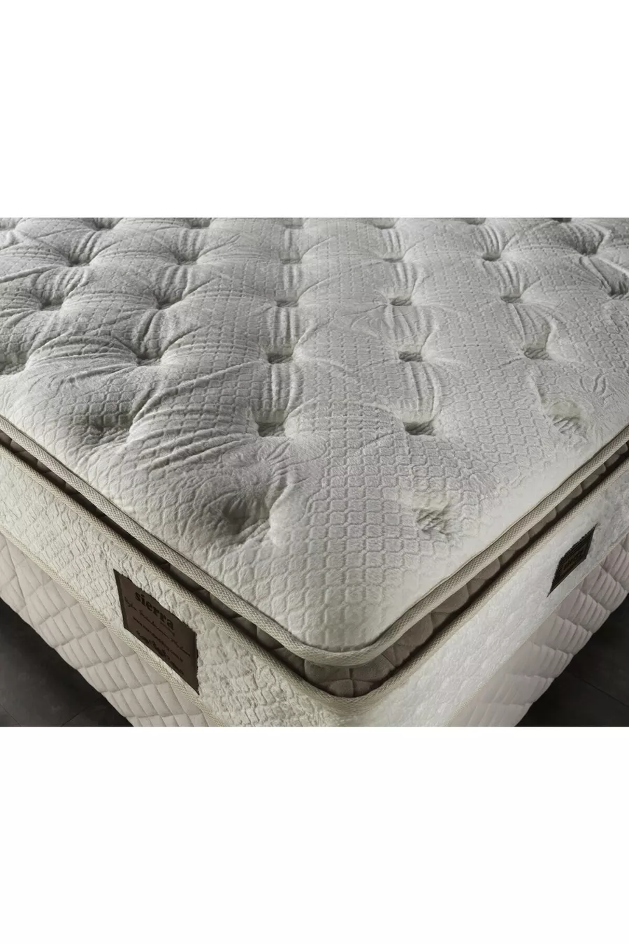 Matelas Luvita en plumes de lapin ultra complet avec soutien orthopédique