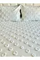 Housse de lit double à pompons et 2 oreillers couleur écrue