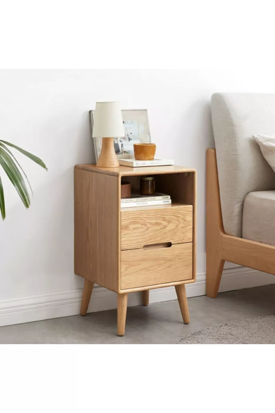 Table de chevet en bois massif Aura