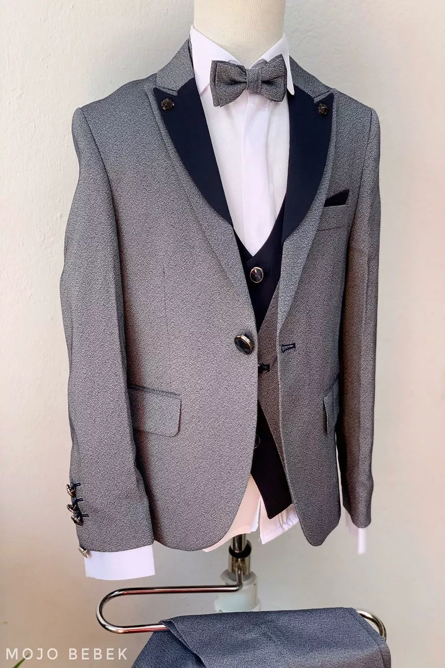 Ensemble de costume classique pour garçon Mojo avec détail de col  Gris-Bleu marine