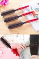 Brosse à cheveux ronde avec perles rouges, brosse à souffler fine pour hommes et femmes, brosse de soin capillaire pour salon de beauté