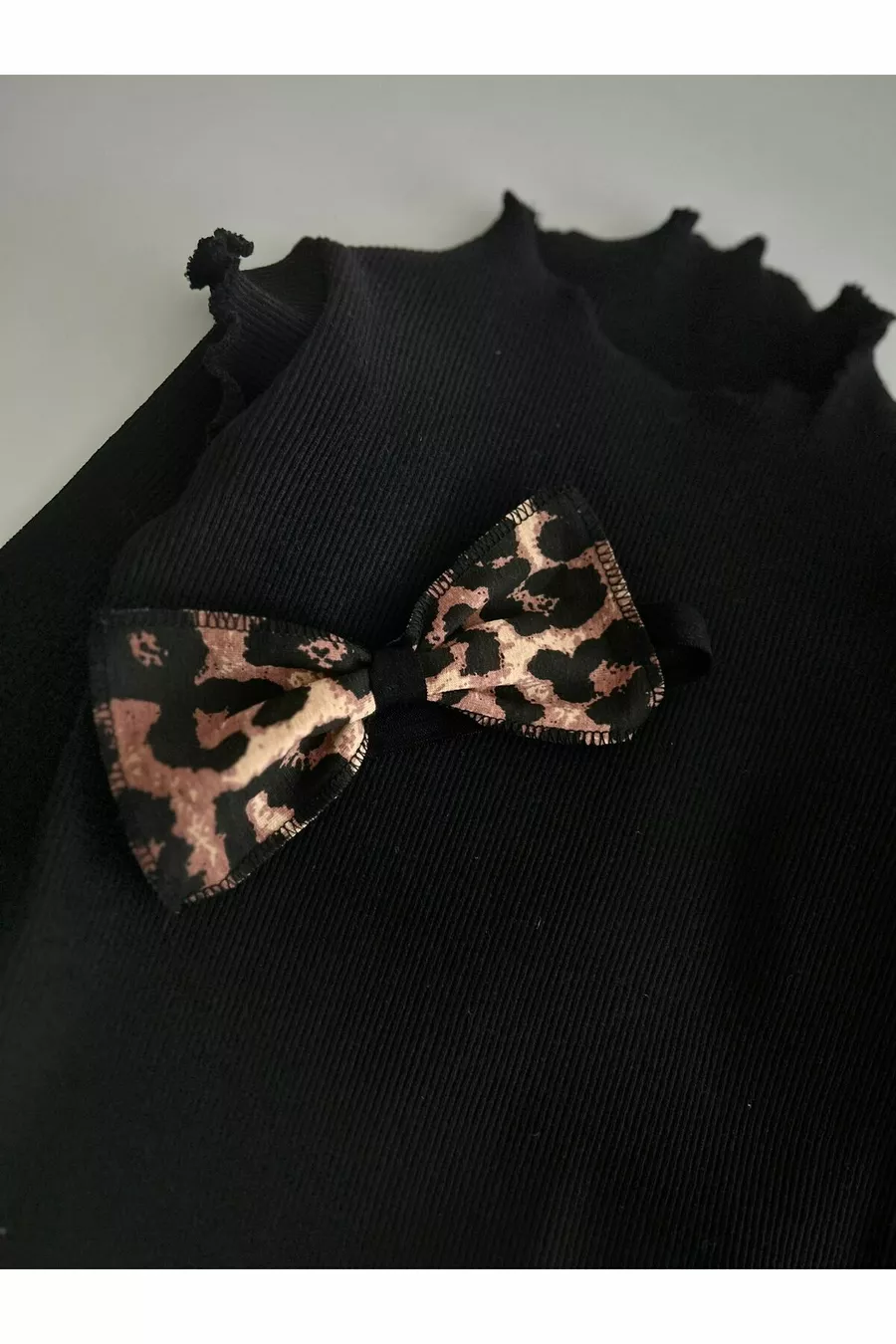 Ensemble Léopard pour Fille Bébé et Enfant avec Pantalon Large et Bandana
