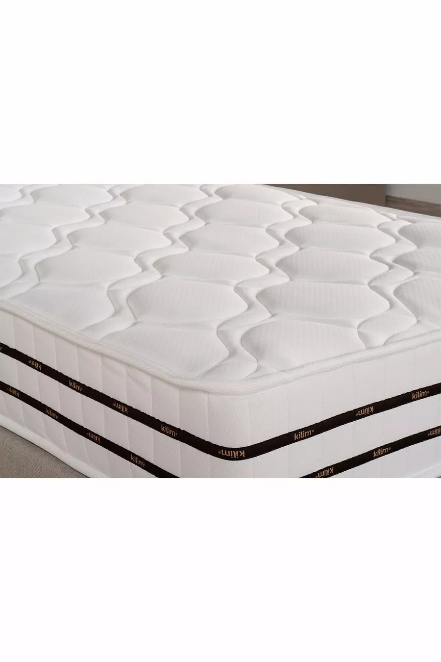 Ensemble de lit Comfort Lüks Sleepy avec sommier, tête de lit et matelas à ressorts
