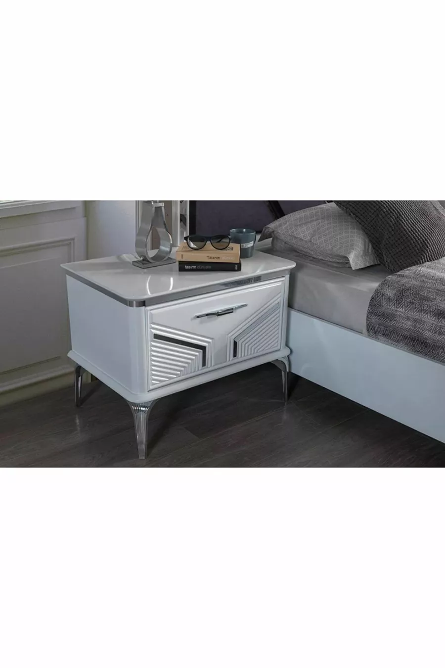 Asel Ensemble de chambre à coucher à base de MDF