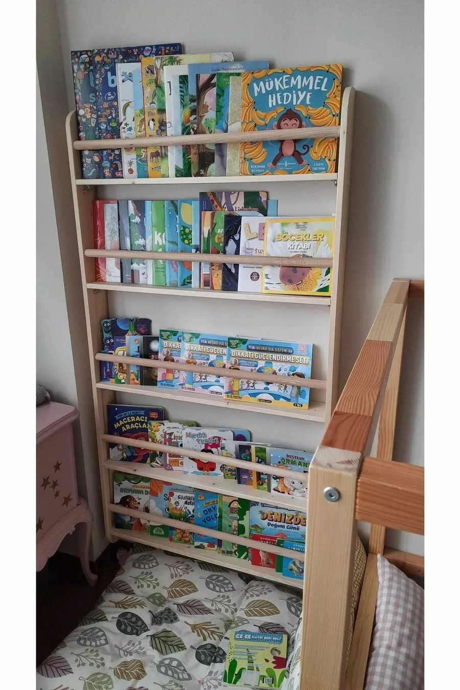 Bibliothèque Montessori Modèle Large à 5 Étages avec Barreaux Ronds