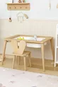Table d'activités en bois avec chaises en bois, résistante à l'eau