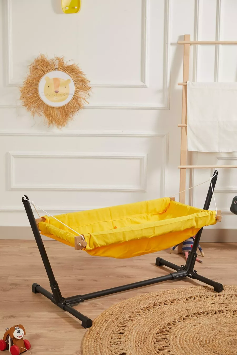 Berceau hamac pour poupée en bois avec support (Jaune)