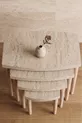 Ensemble de tables gigognes 4 pièces en MDF à motif travertin avec pieds en bois de charme, design moderne