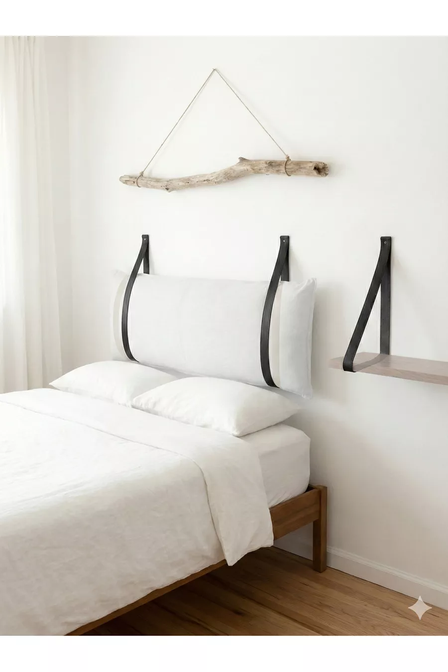 Tête de lit en cuir avec sangles + ensemble de 2 étagères murales pour chambre à coucher avec table de chevet