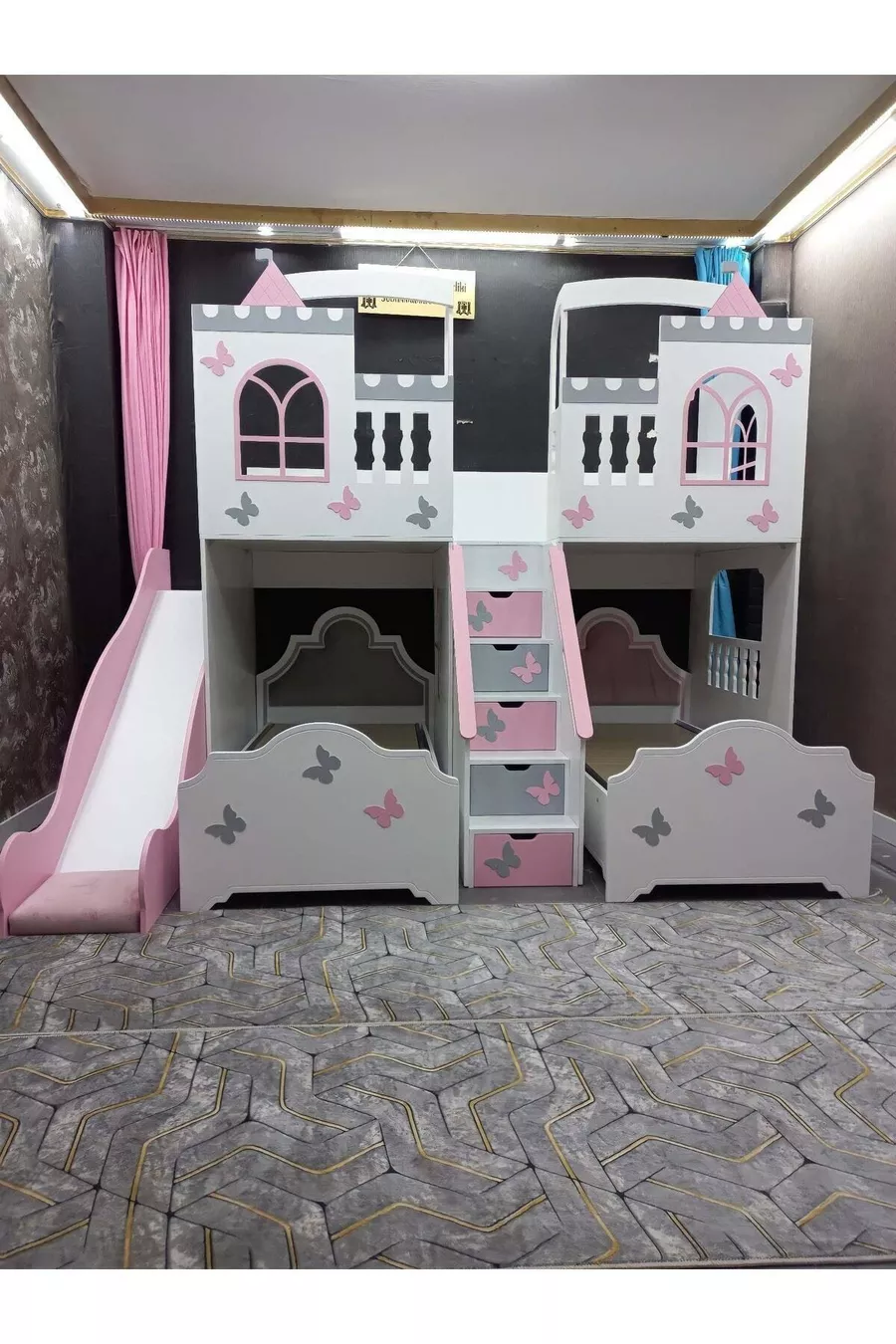 Lit superposé modulaire Papillon avec maison de jeu