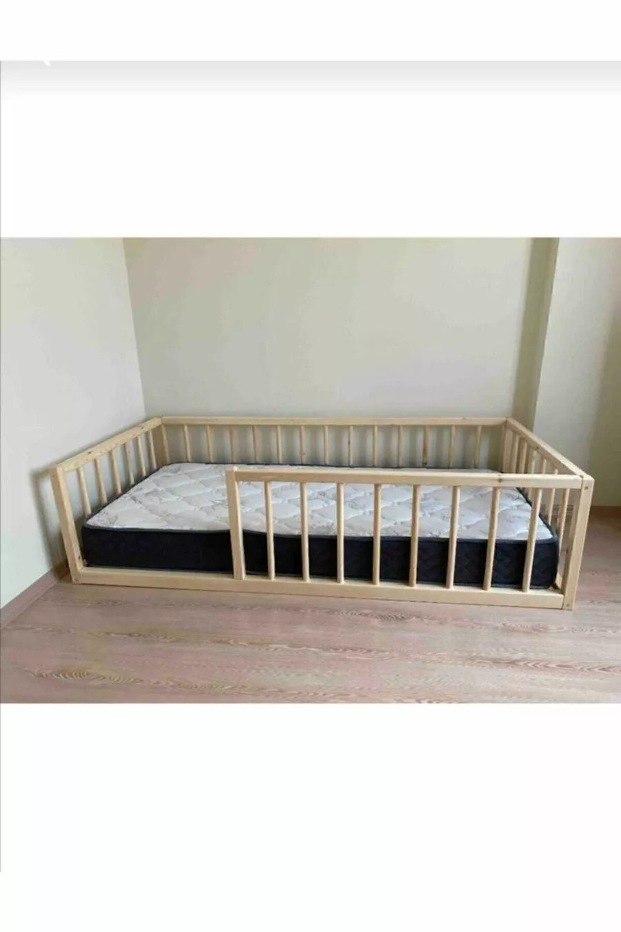 Lit en bois naturel Lit naturel *