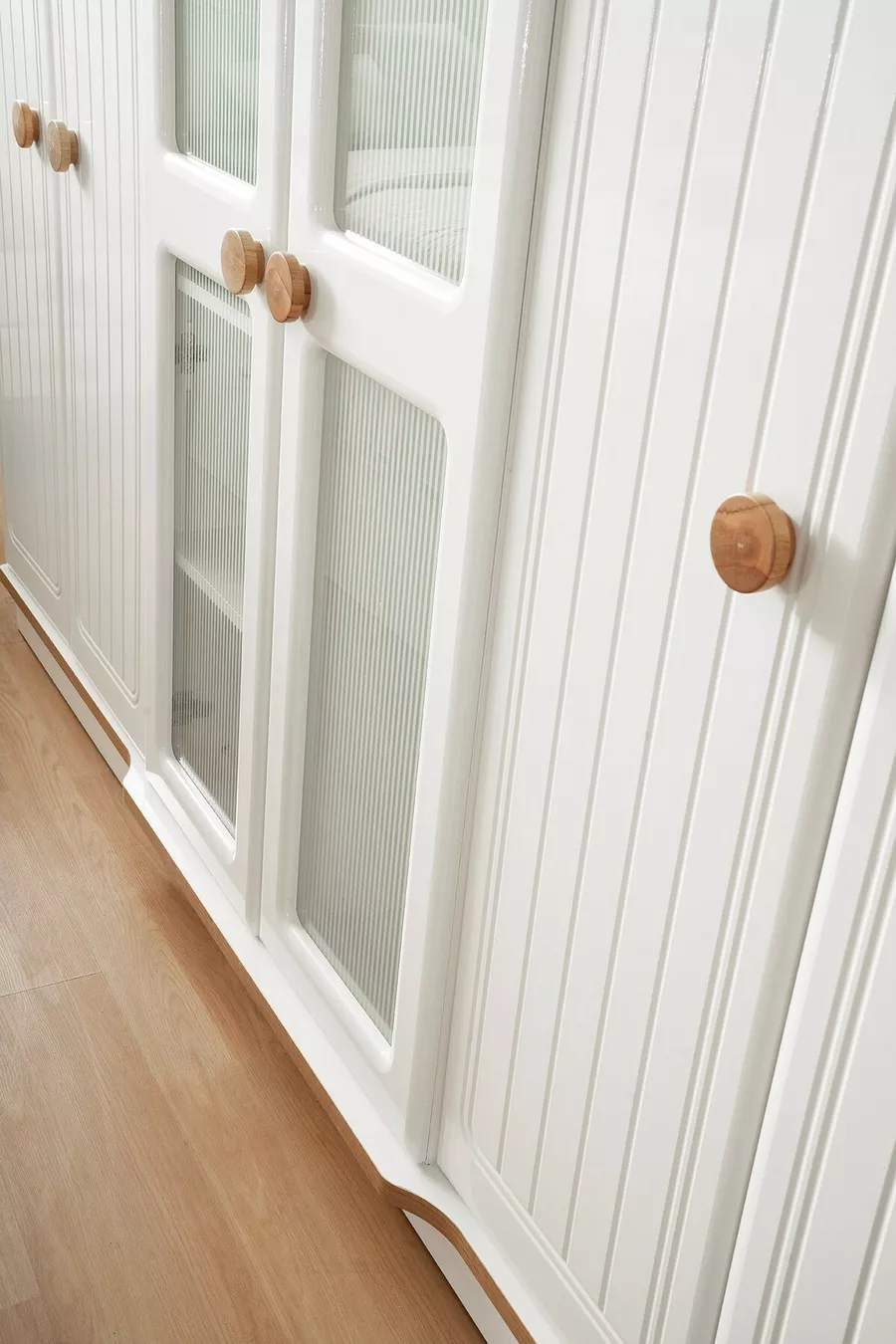 CHAMBRE À COUCHER KAYRA AVEC STRUCTURE EN MDF