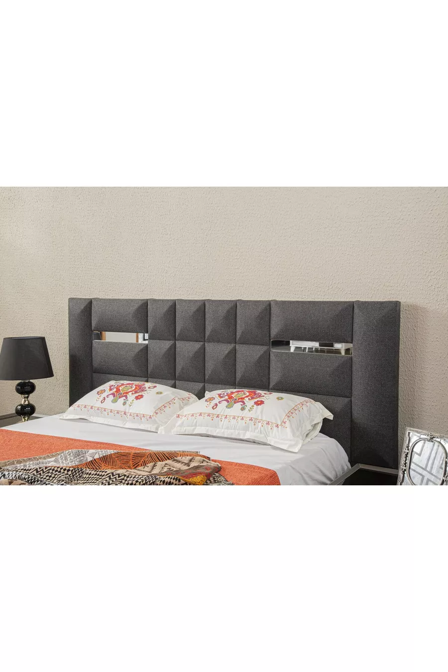 ENSEMBLE DE CHAMBRE TESLA 8 PORTES