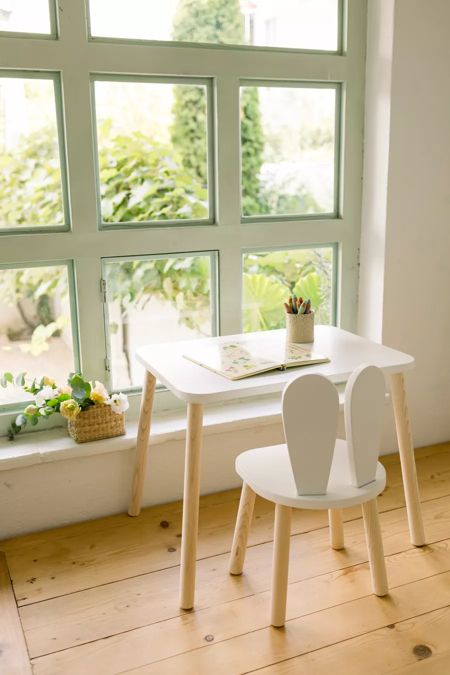 La Table Blanche + 1 Chaise