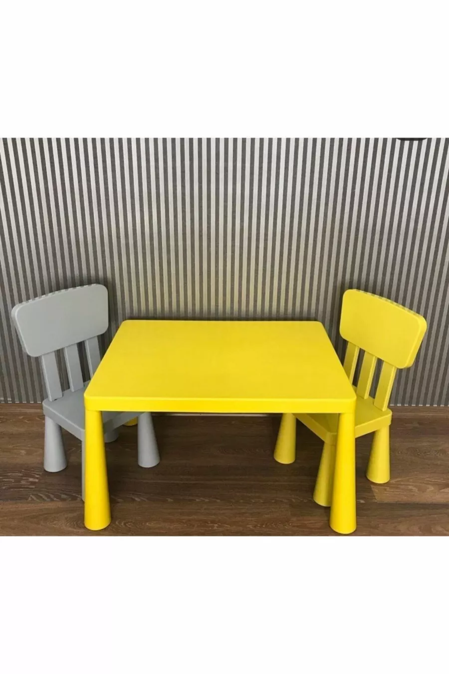 Ensemble de table pour enfants Mammut jaune avec chaise jaune et grise