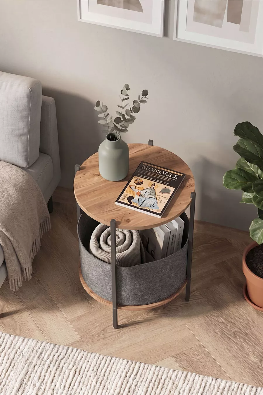 Table basse avec large sac, porte-revues, bibliothèque, porte-fleurs, pin