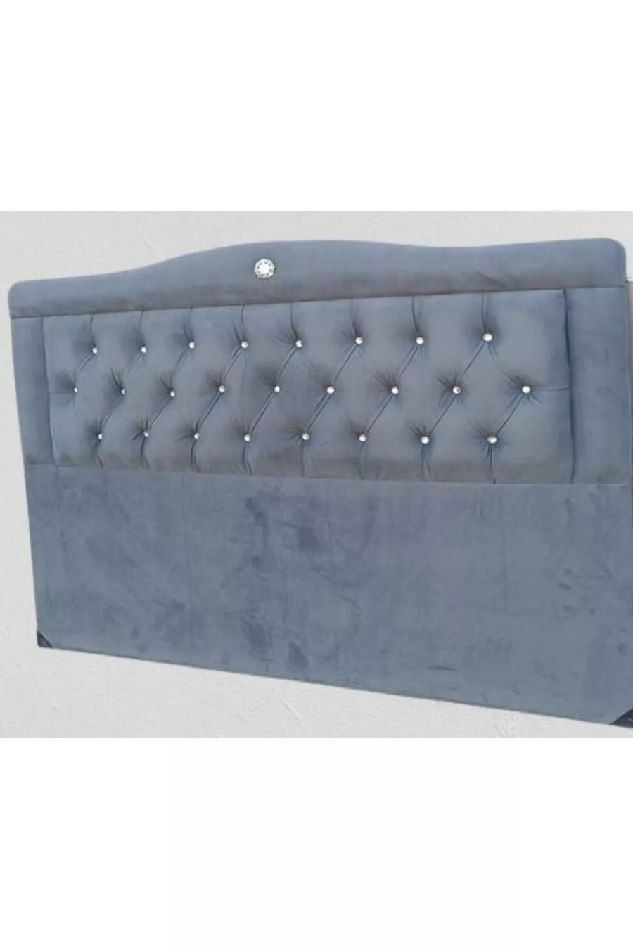 Tête de lit DK Double en tissu gris anthracite matelassé en plumes de poulain