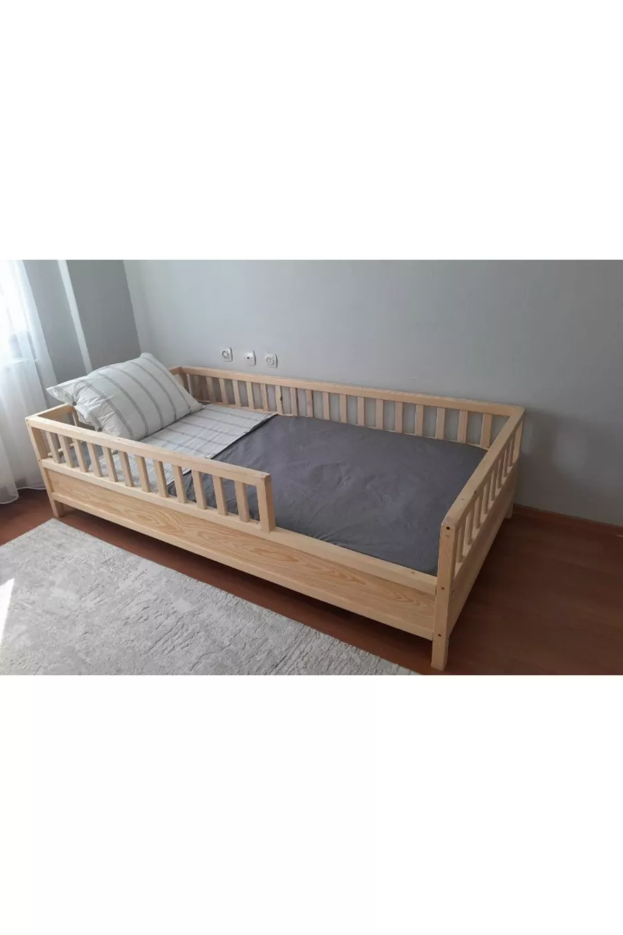 Lit Montessori pour enfants - Lit Montessori - Lit en bois - Avec barrière de sécurité de cm - 