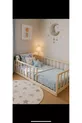 Lit d'enfant en bois massif naturel avec lattes arrondies, cm x cm, bois naturel