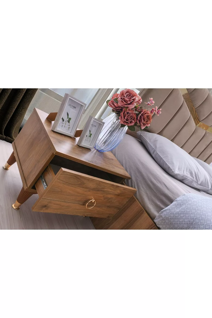 ENSEMBLE DE CHAMBRE À COUCHER EFE
