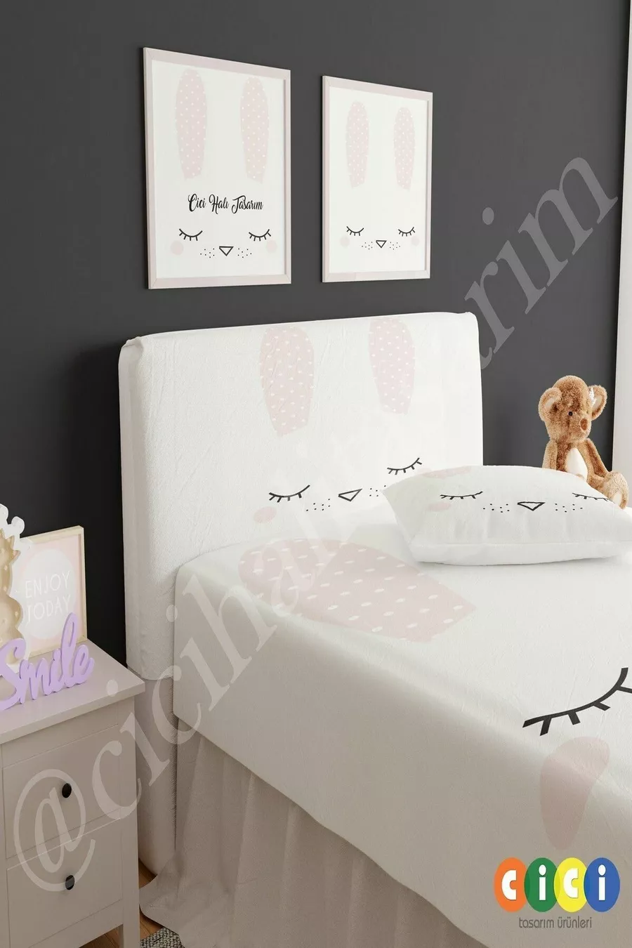 Housse de tête de lit Lapin mignon