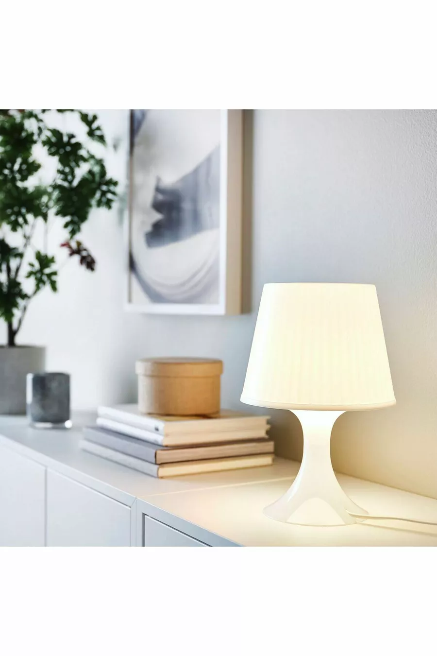 Lampe de chevet, blanche