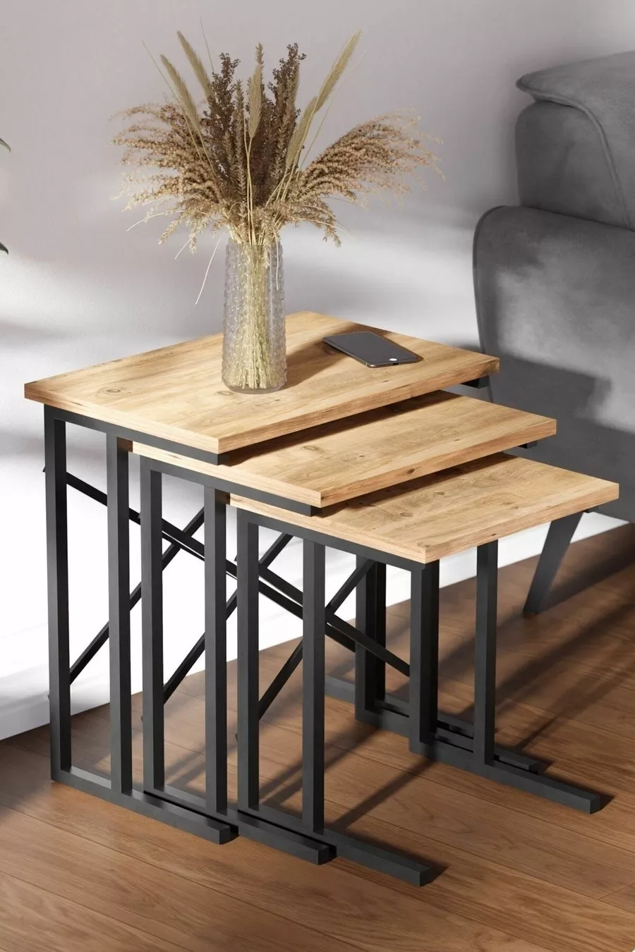 Table gigogne  en métal avec pieds - Pin