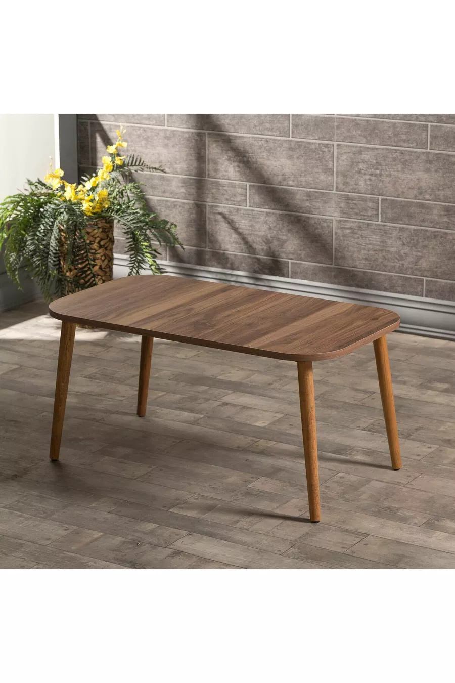 Table basse Kr et ensemble de tables gigognes Kr en noyer