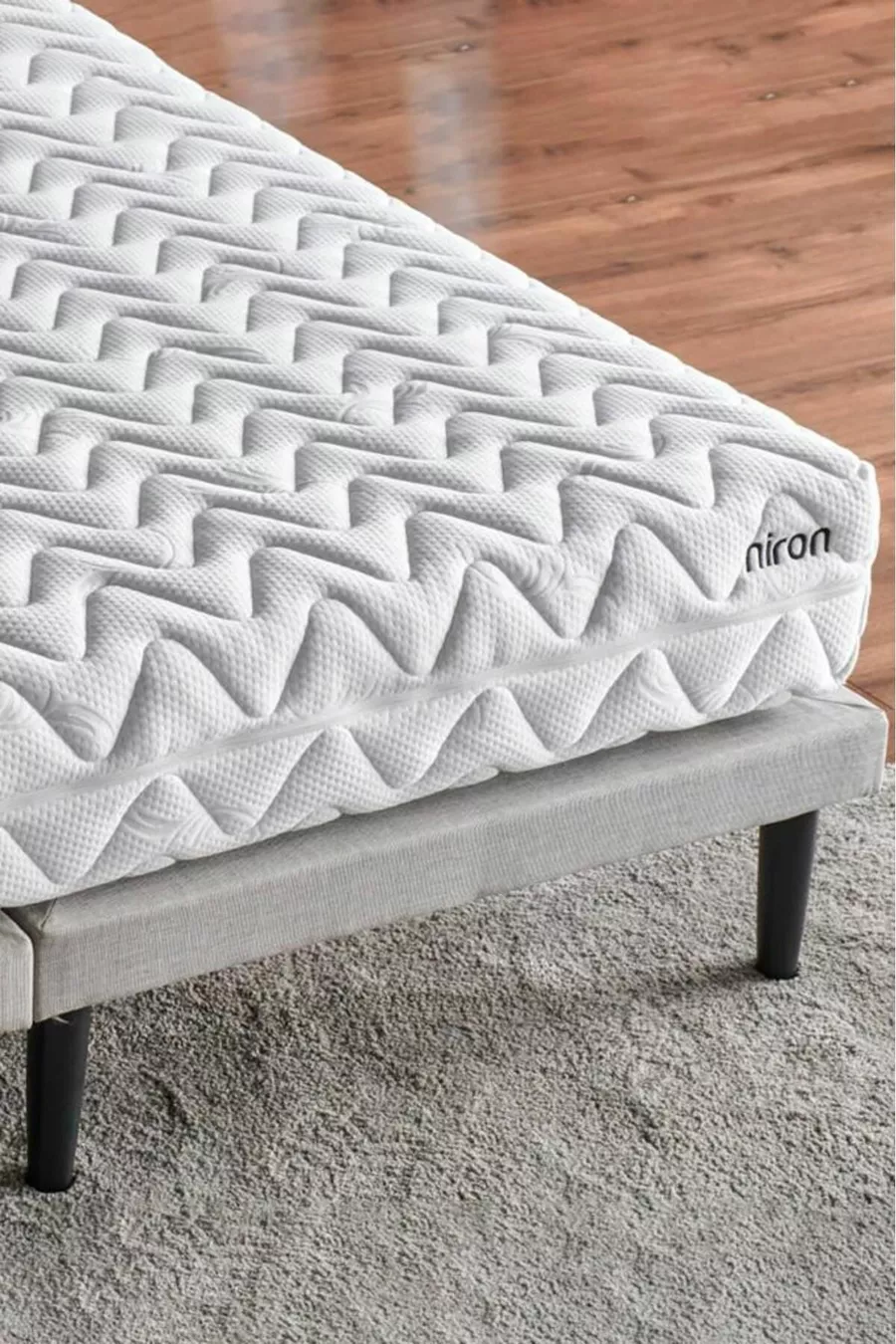 Niron Lit Simple - Sommier Simple - Cadre Métallique, Pieds Hauts et Lit en Tissu Lin