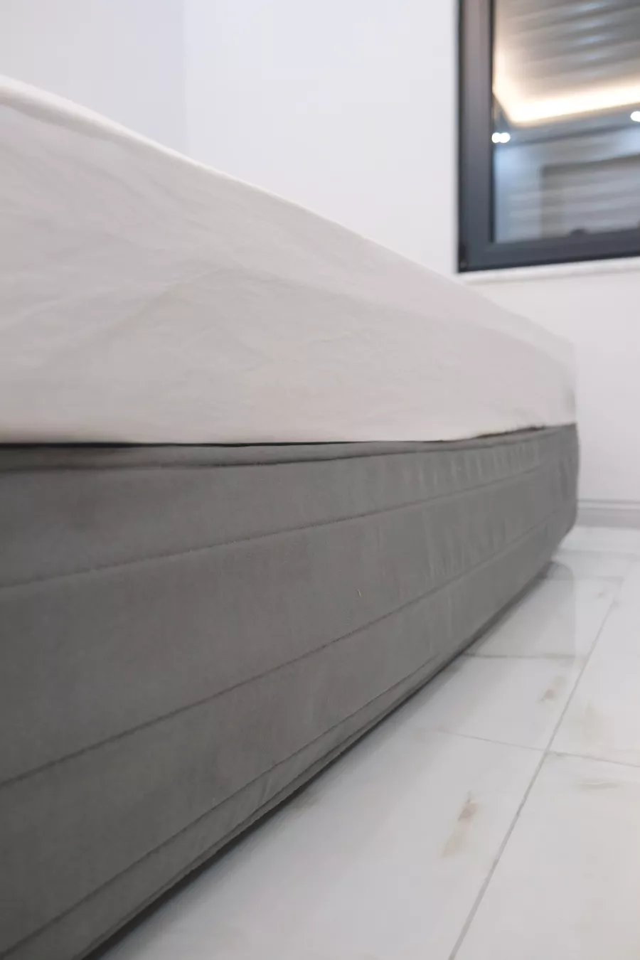 Housse de côté de lit - Tissu matelassé en poil de poulain