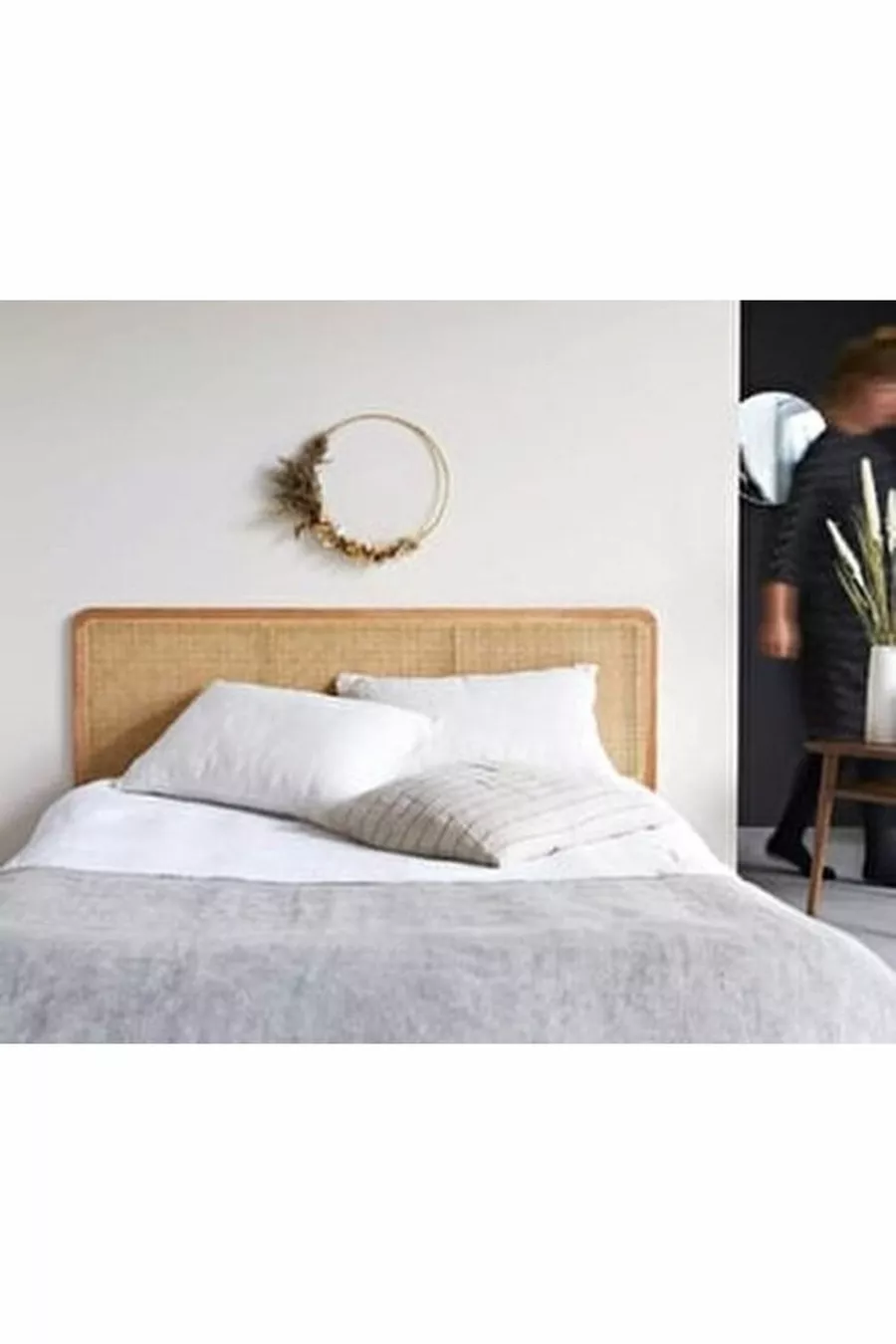 Tête de lit en bois naturel avec tiroir
