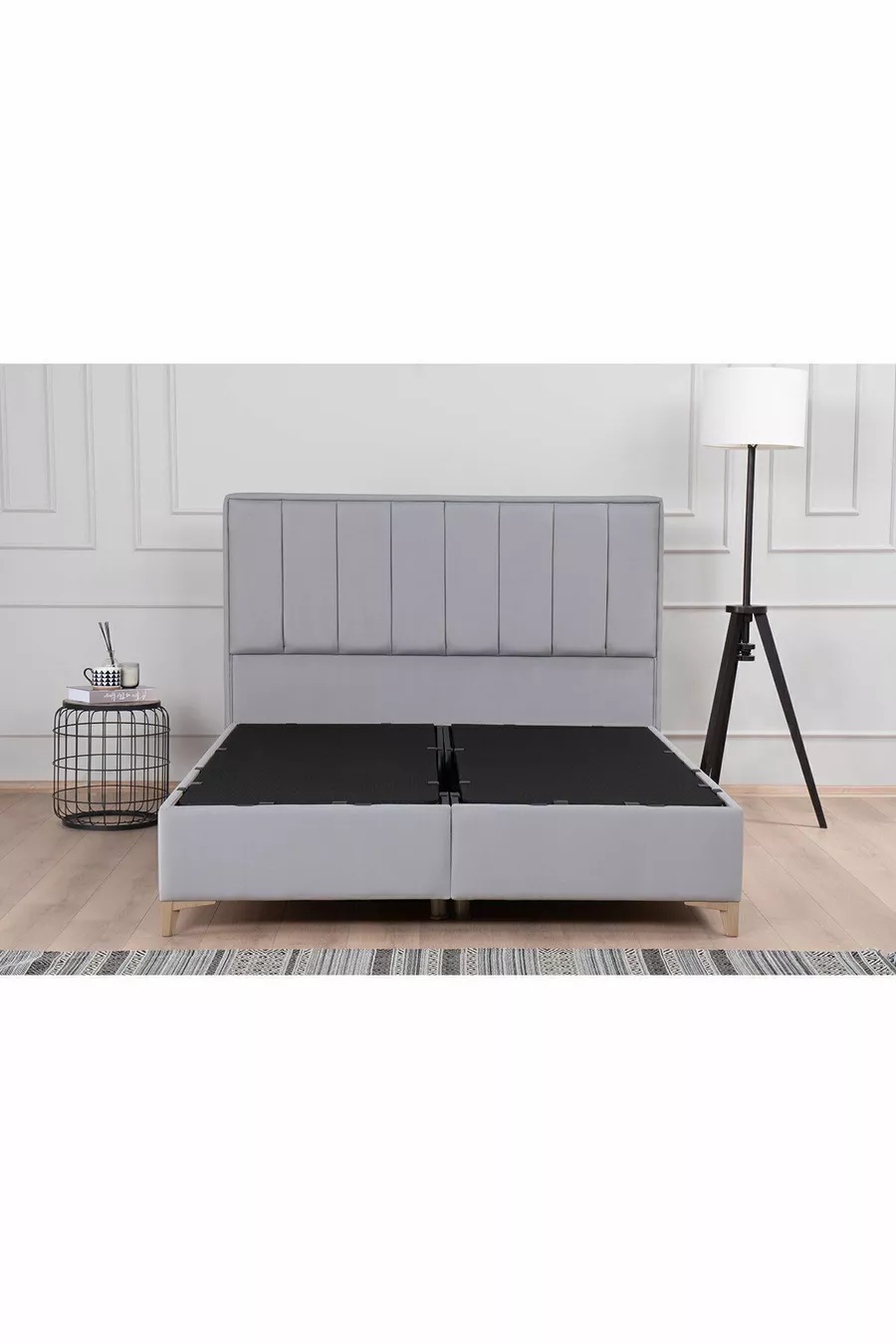 Thérapie à l'or Titre (Base et matelas non inclus)