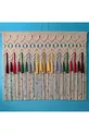 Tête de lit en macramé multicolore