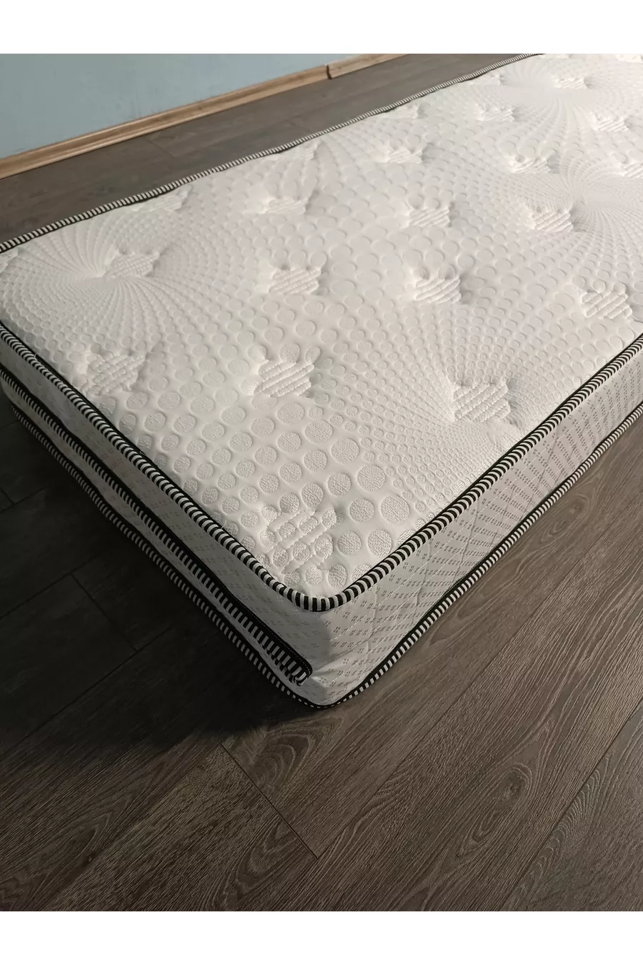 Matelas en mousse pliable compatible avec lit coffre Cm Flekke, Hemnes, Ikea, état ouvert Cm