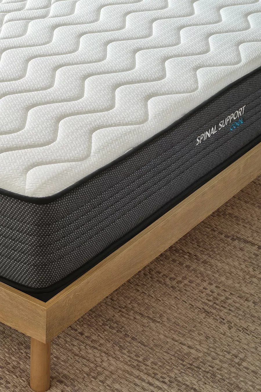 Matelas à ressorts avec poche et rouleau rafraîchissant pour soutien spinal