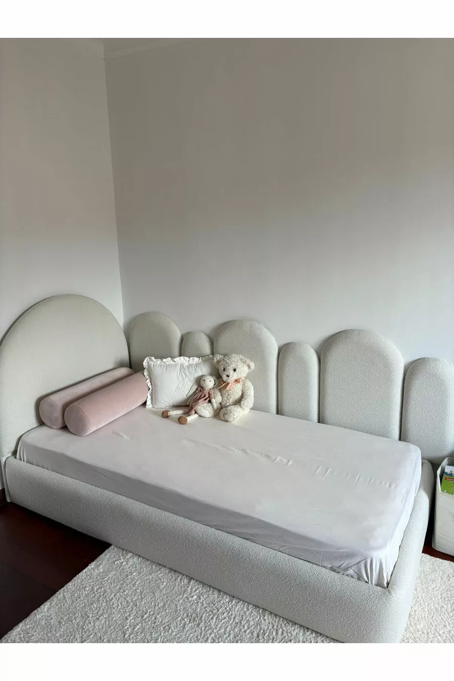 TÊTE DE LIT REMPLIE, TÊTE DE LIT DÉCORATIVE