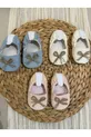 Chaussures pour bébé avec chaussons et ruban crème