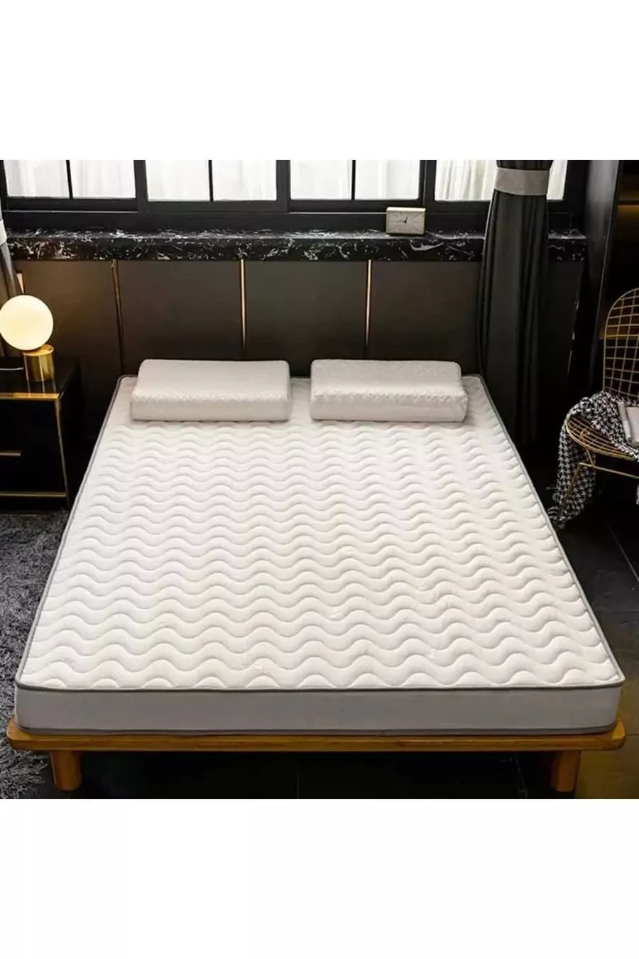 Lit pliant portable avec fonction de couchage