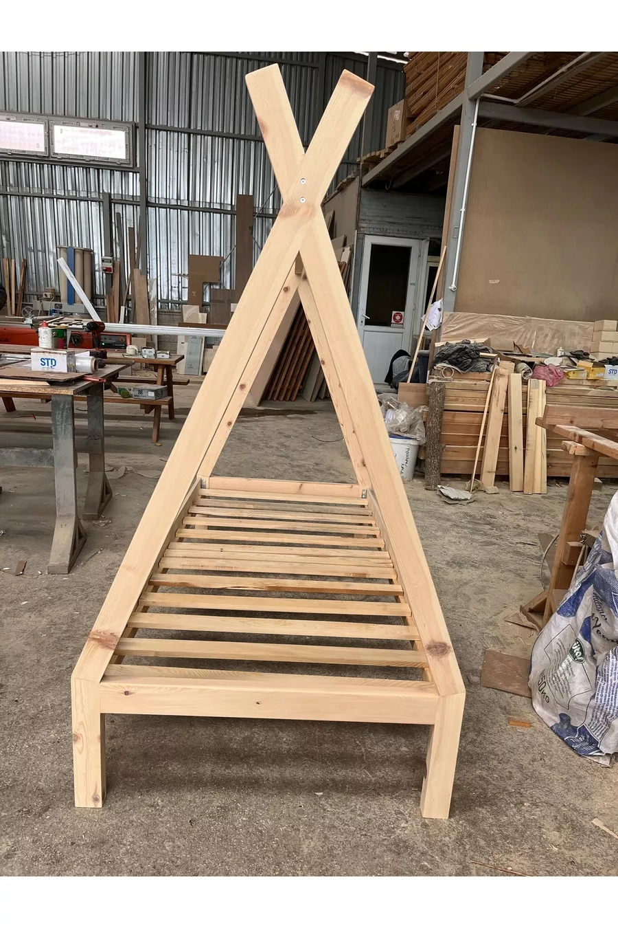 Lit en bois Montessori Deın