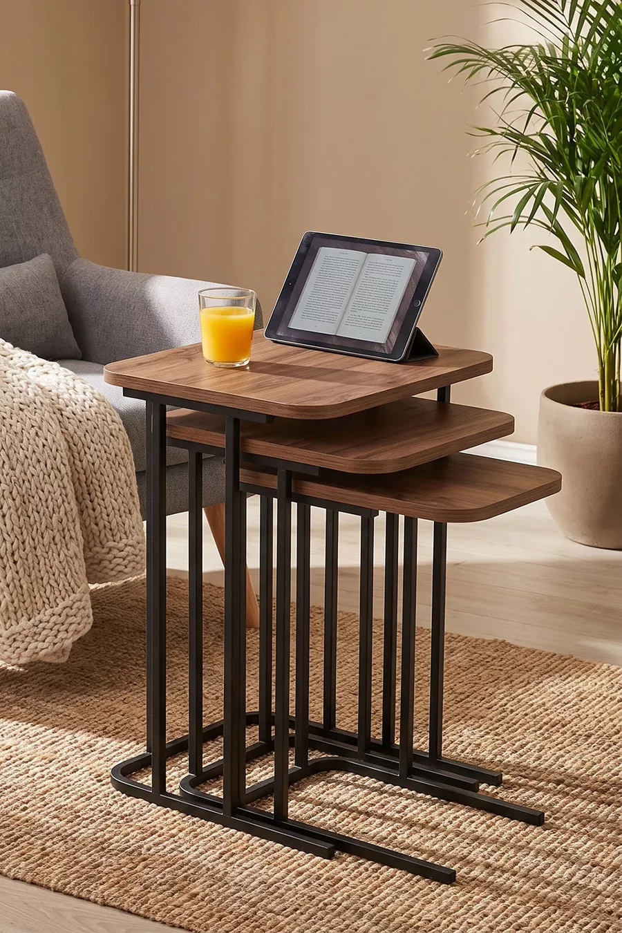 Table Basse Gigogne Pied Métal Ensemble de 3 Tables d'Appoint pour Canapé Zino Pin Atlantique