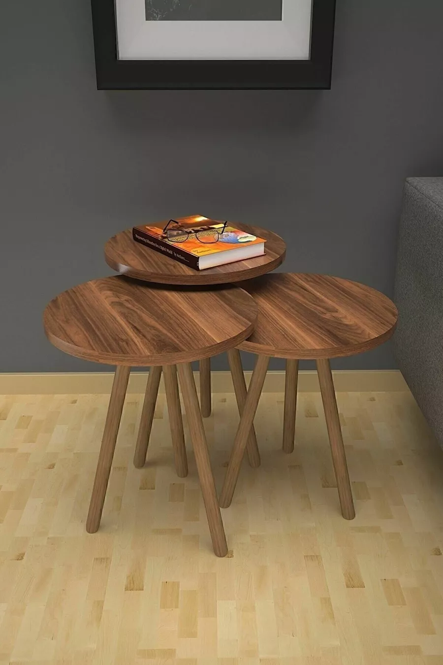 Ensemble de 3 tables gigognes rondes – Pieds en bois, style moderne, table à café et de présentation en noyer