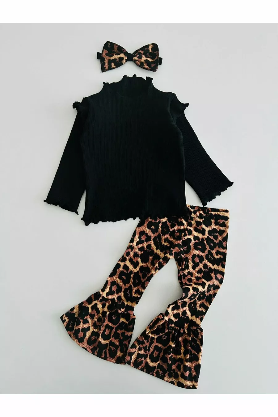 Ensemble Léopard pour Fille Bébé et Enfant avec Pantalon Large et Bandana