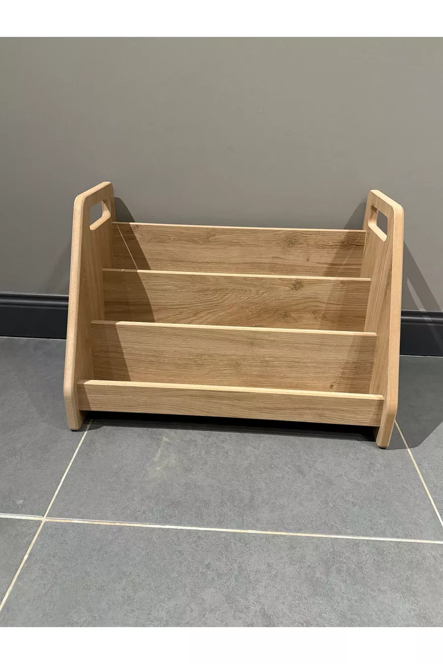 Bibliothèque Montessori à 3 étagères en MDF très pratique