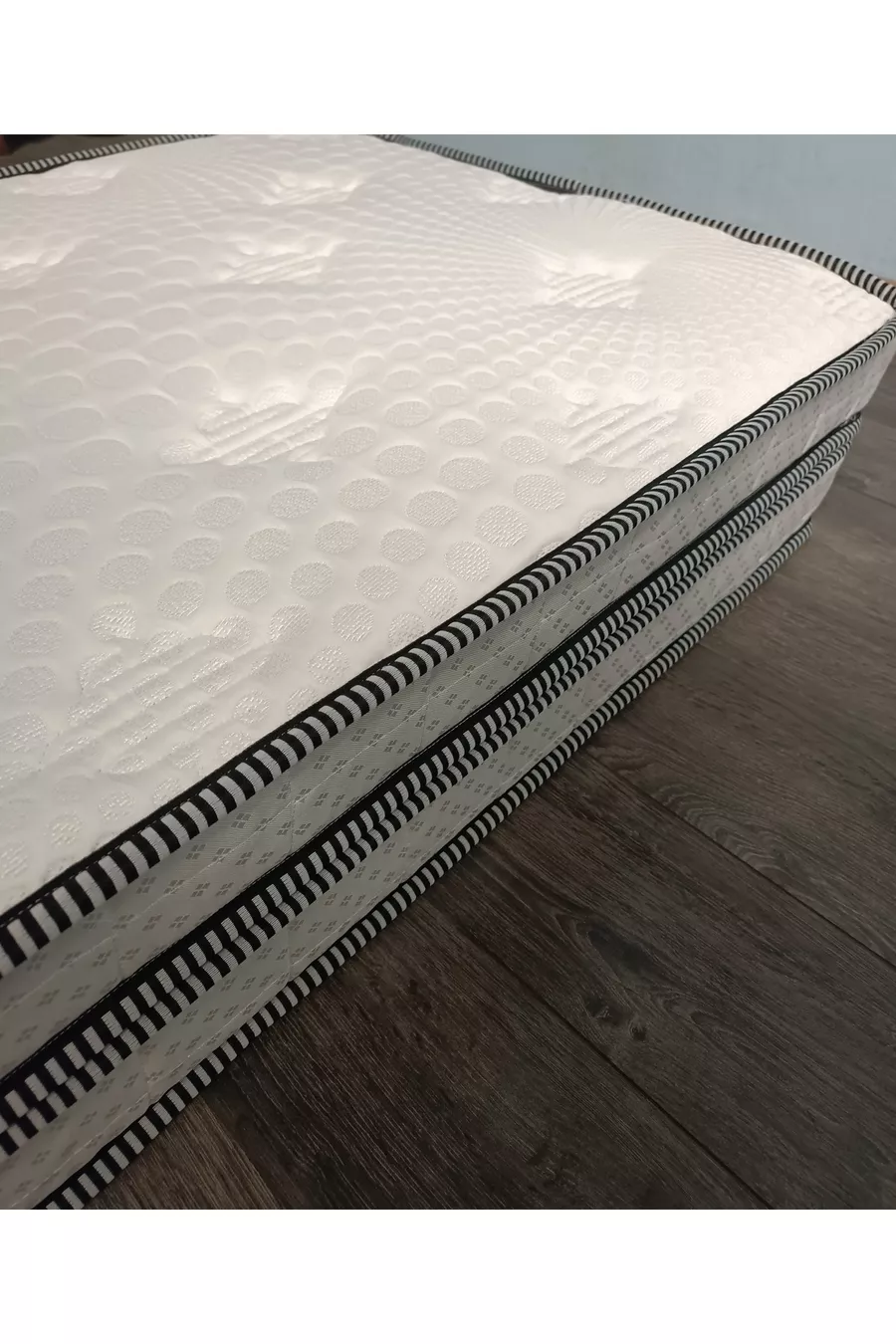 Matelas en mousse pliable compatible avec lit coffre Cm Flekke, Hemnes, Ikea, état ouvert Cm