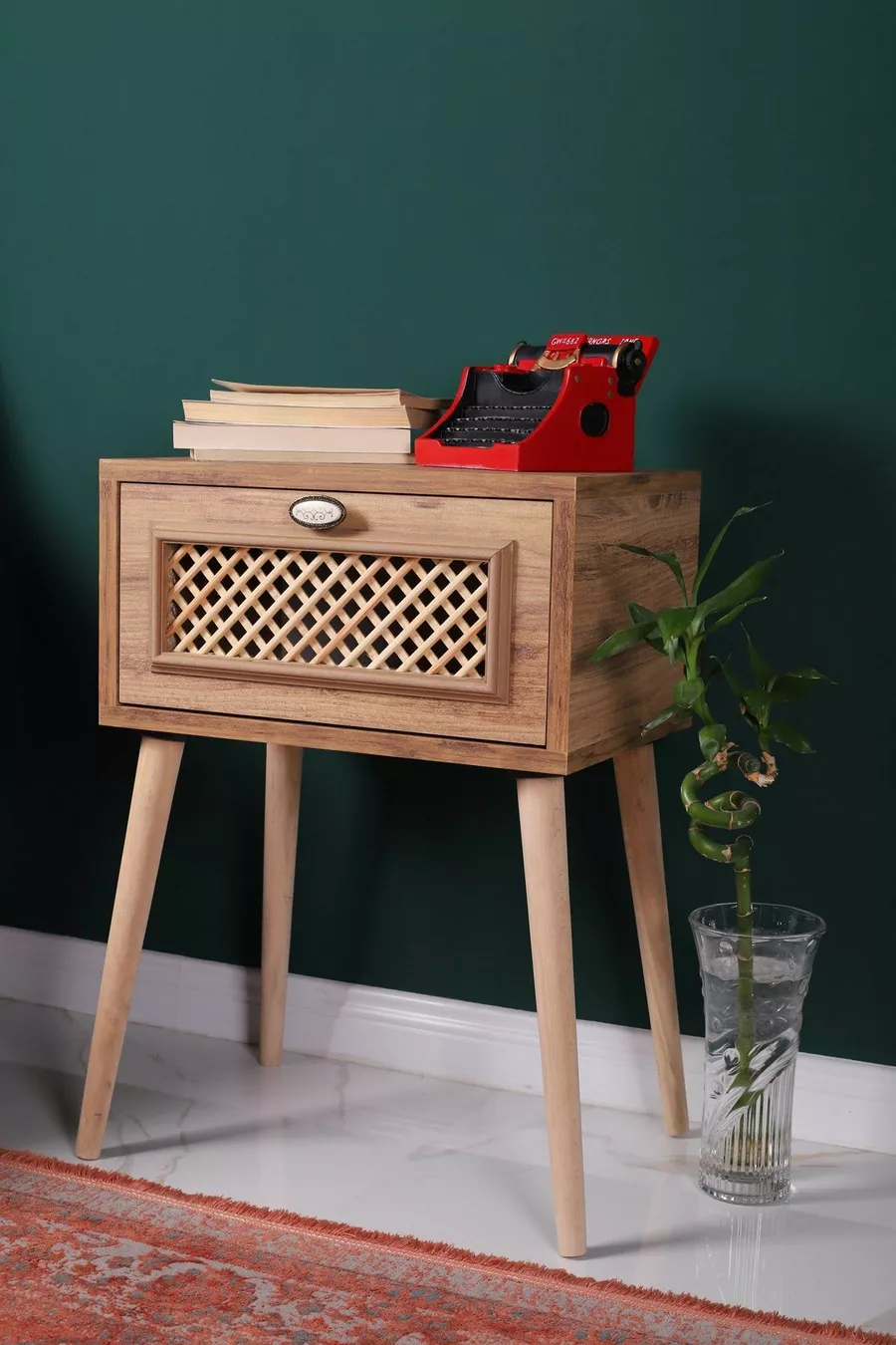 Table de chevet avec porte, cadre en pin
