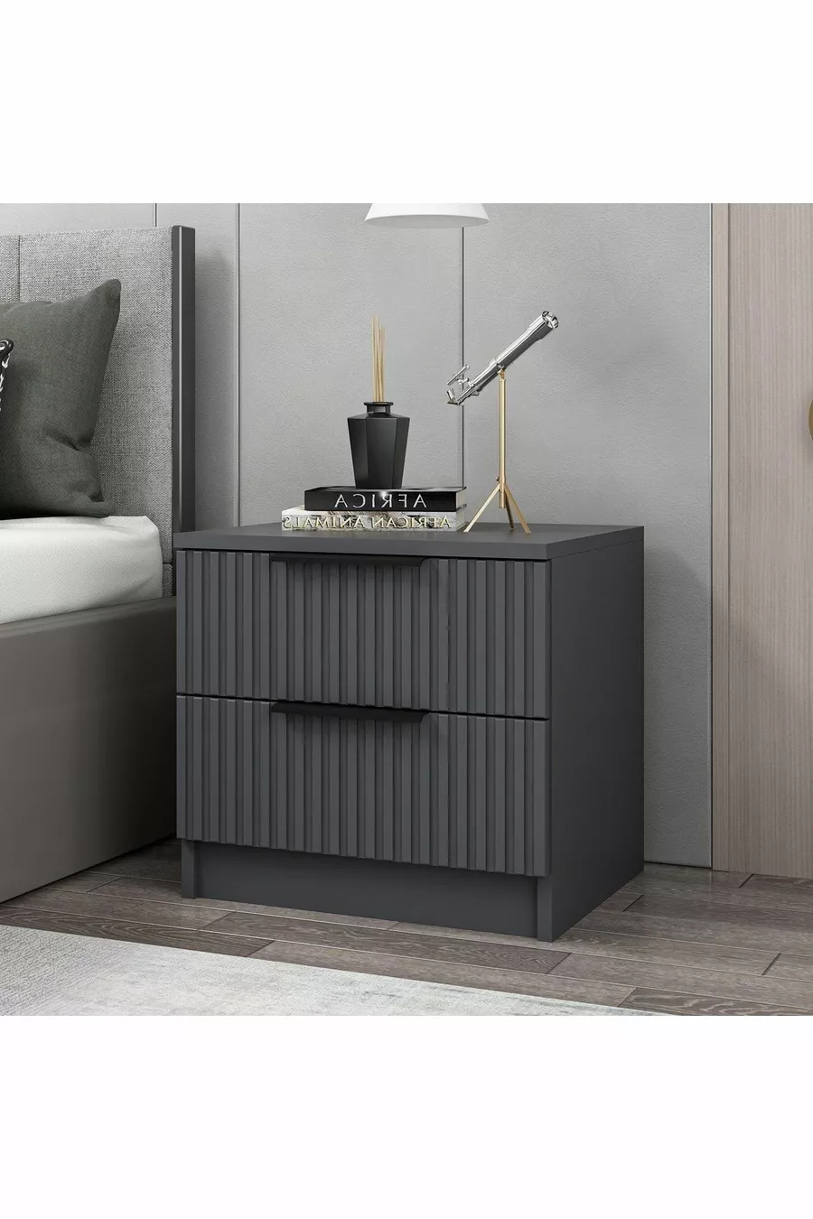Table de chevet Kale Plus 2 tiroirs - Anthracite avec motif rayé en membrane